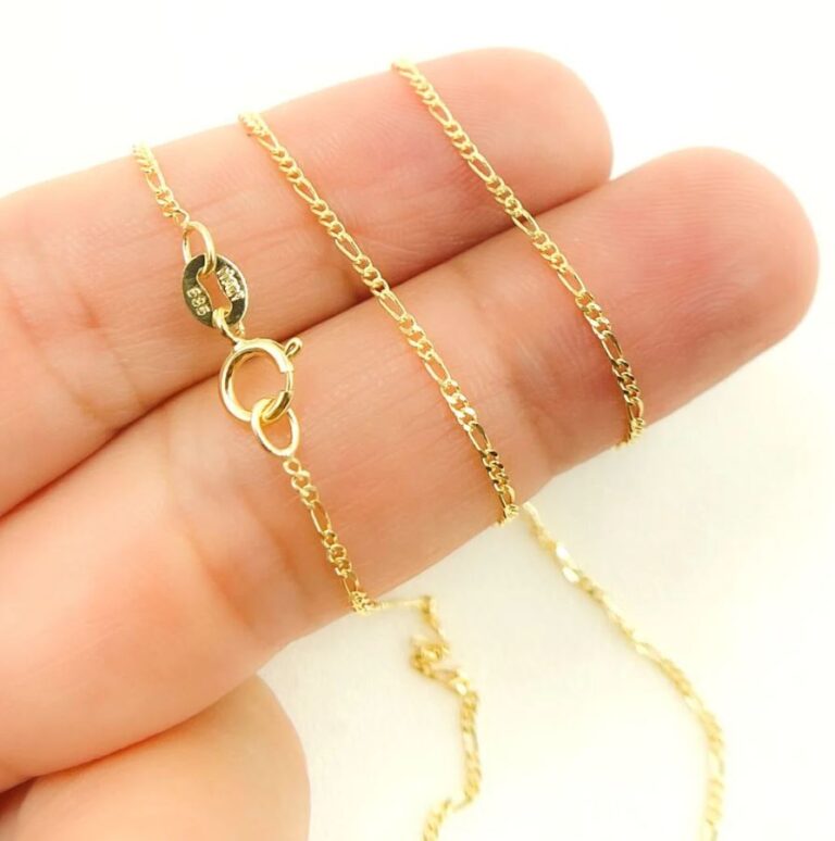 14 kt gold necklace